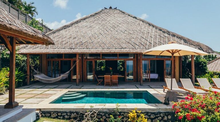 Best Luxury Surf Resorts for an Exclusive Ocean Escape in 2025